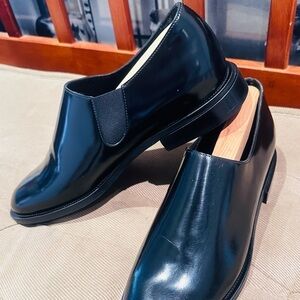 COS Whole Cut Chelsea Oxfords.